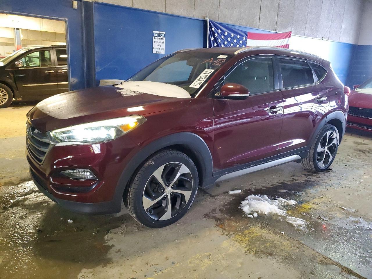 2017 HYUNDAI TUCSON