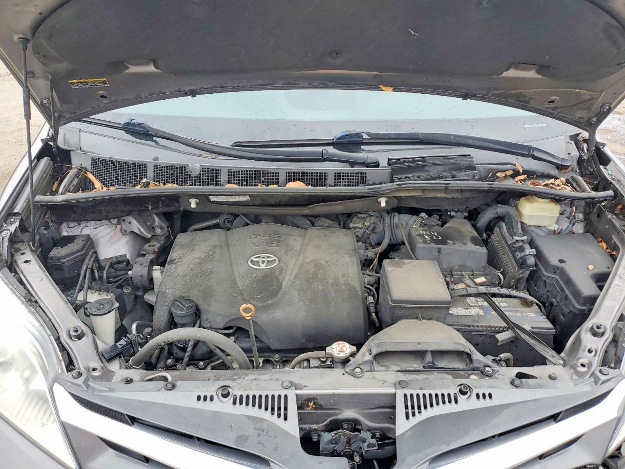 2018 TOYOTA SIENNA