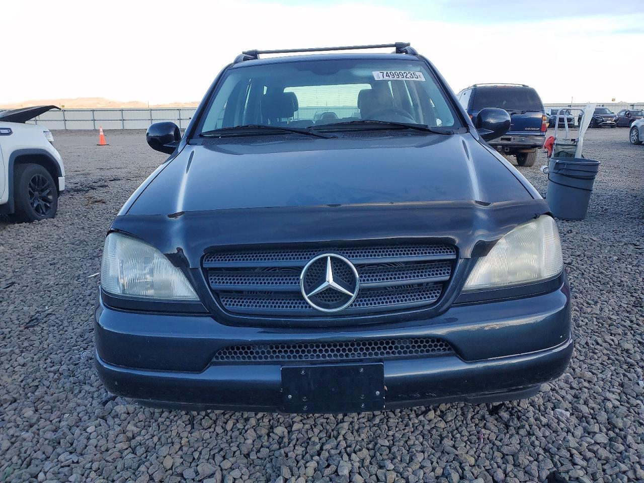 2001 MERCEDES-BENZ ML-Class