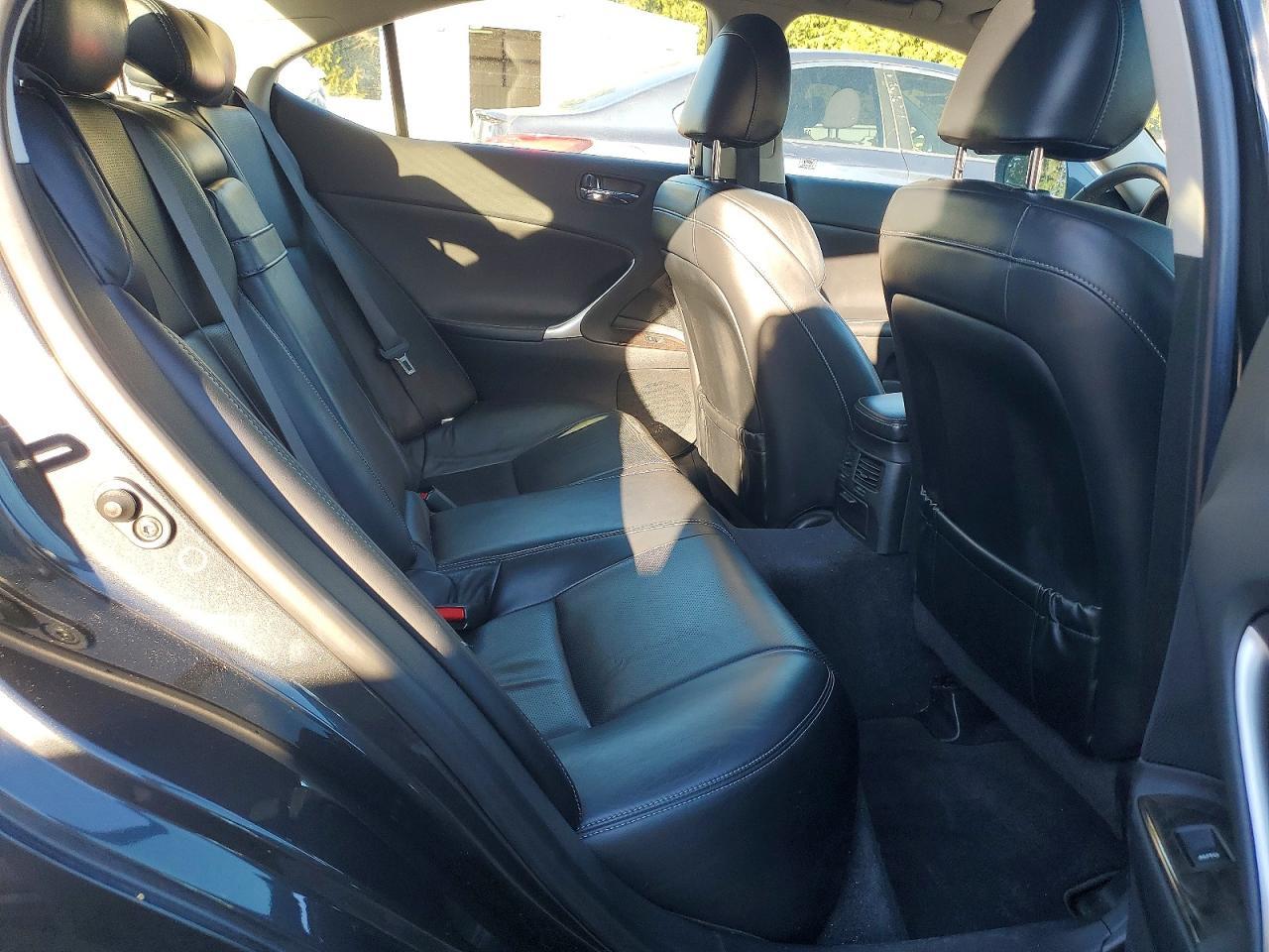 2009 LEXUS IS 250