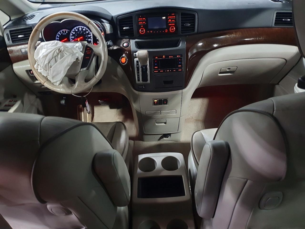 2013 NISSAN Quest