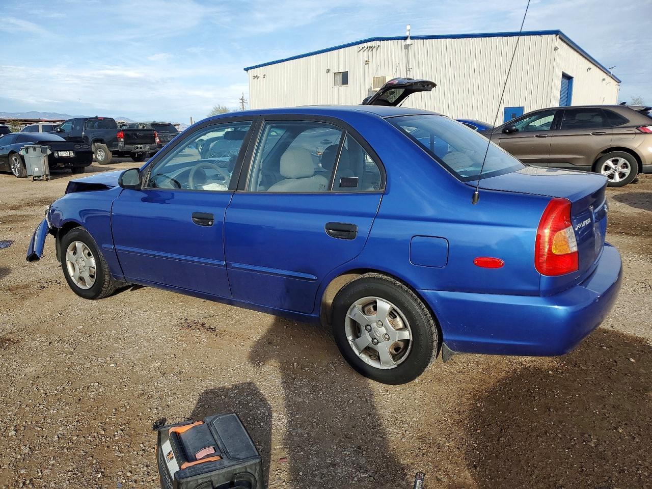 2001 HYUNDAI ACCENT
