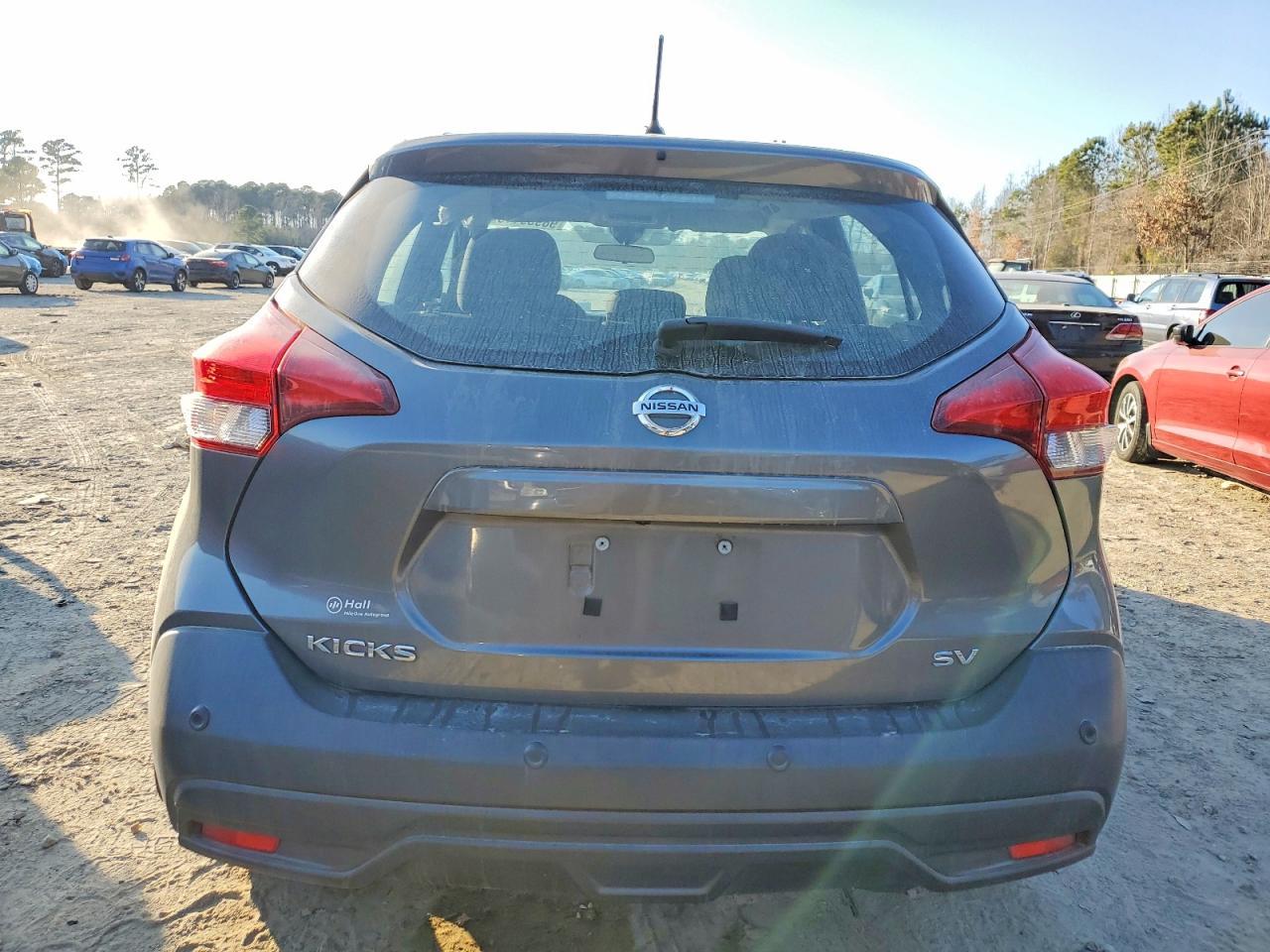 2020 NISSAN KICKS