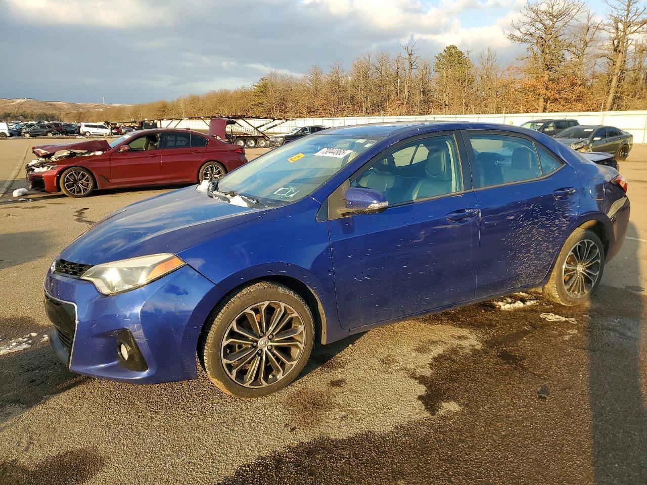 2016 TOYOTA COROLLA