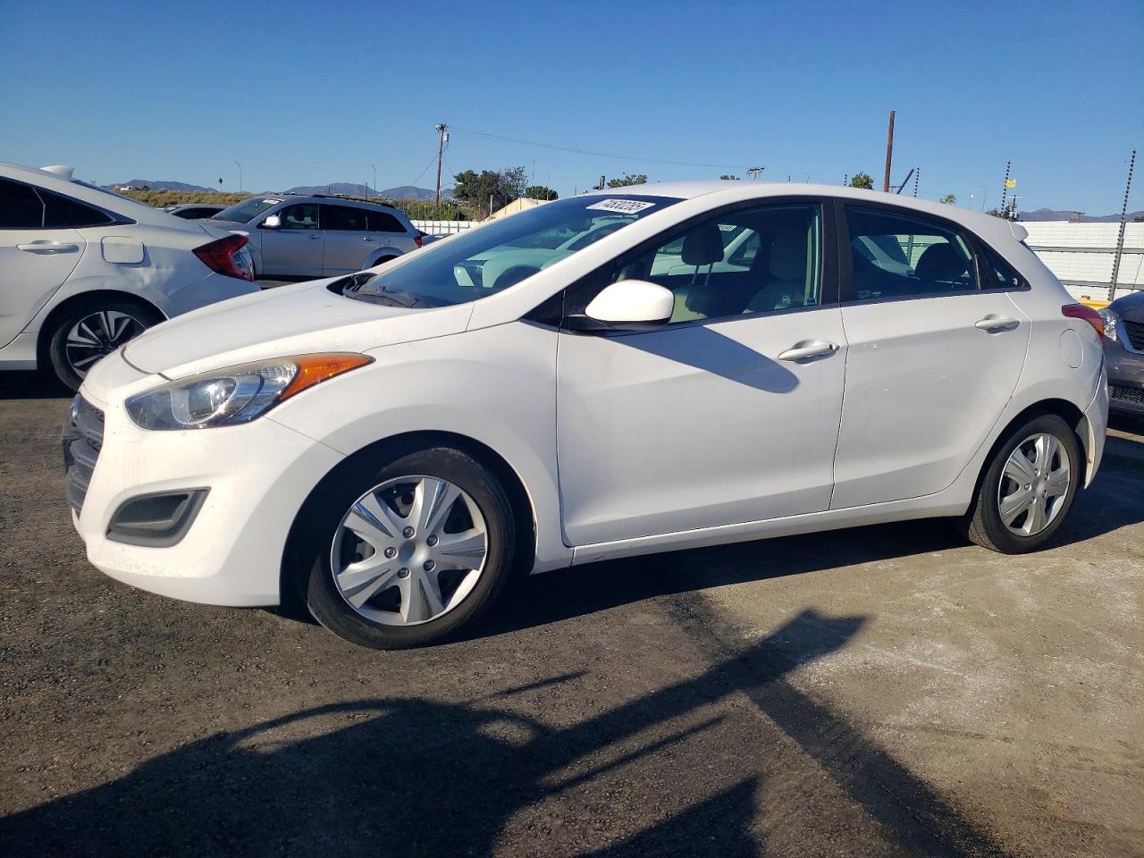 2016 HYUNDAI ELANTRA