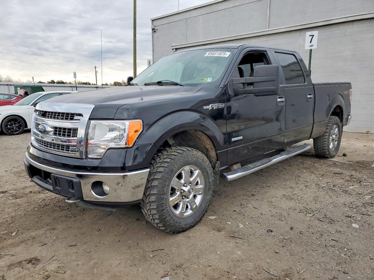 2013 FORD F-150