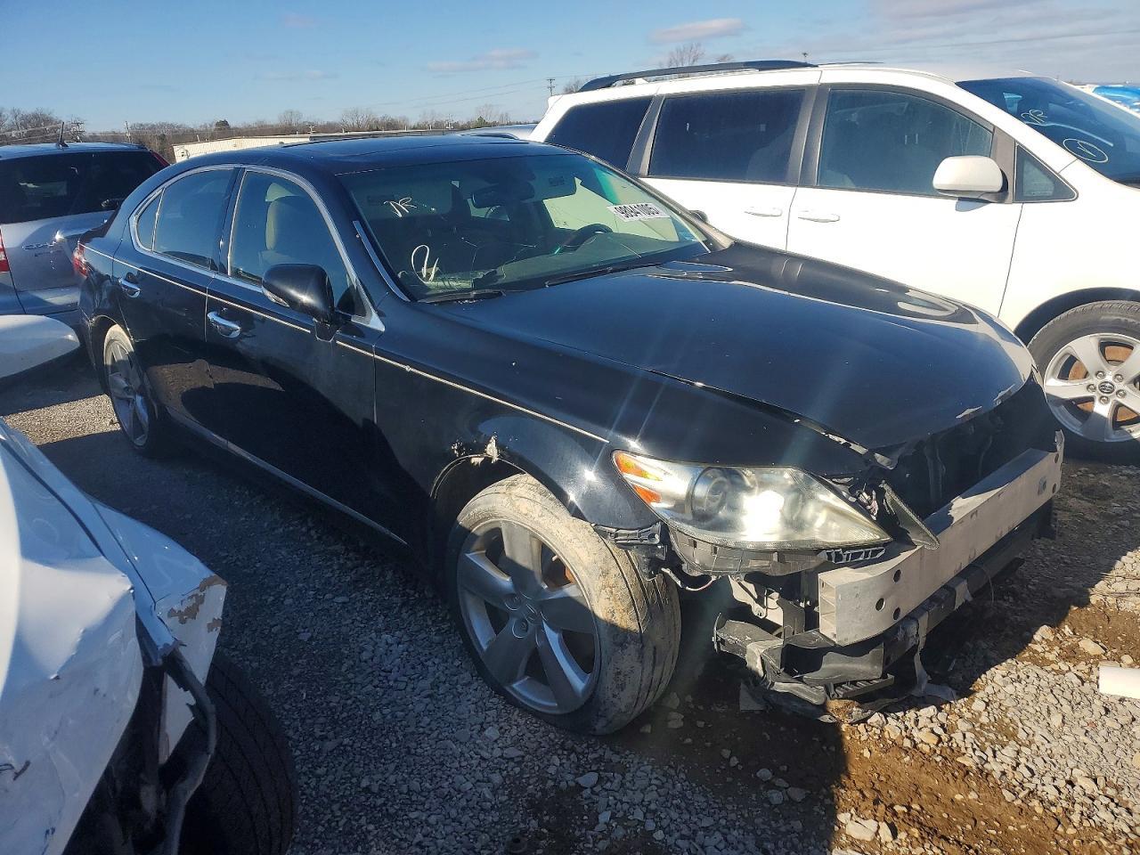 2011 LEXUS LS 460