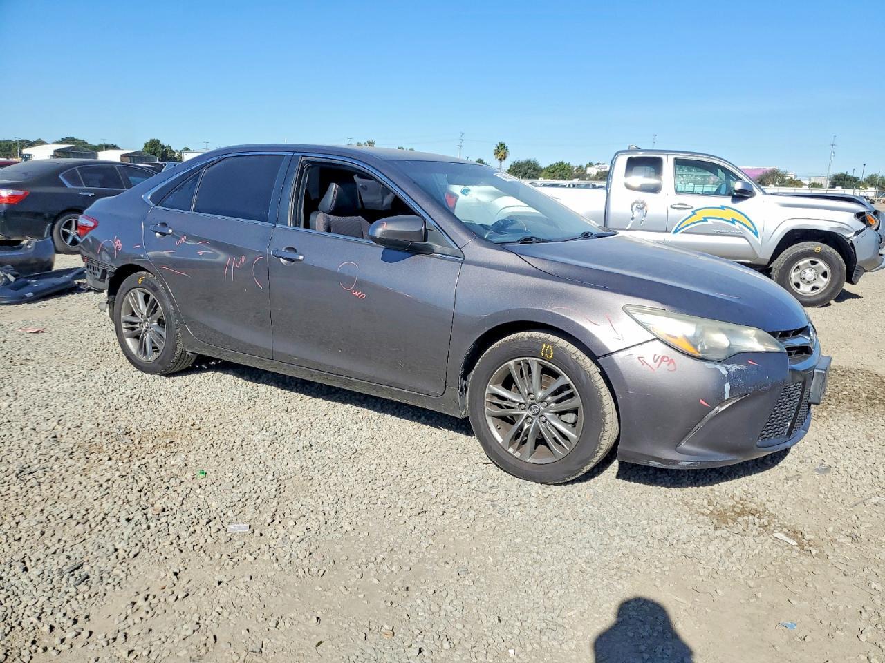 2017 TOYOTA CAMRY