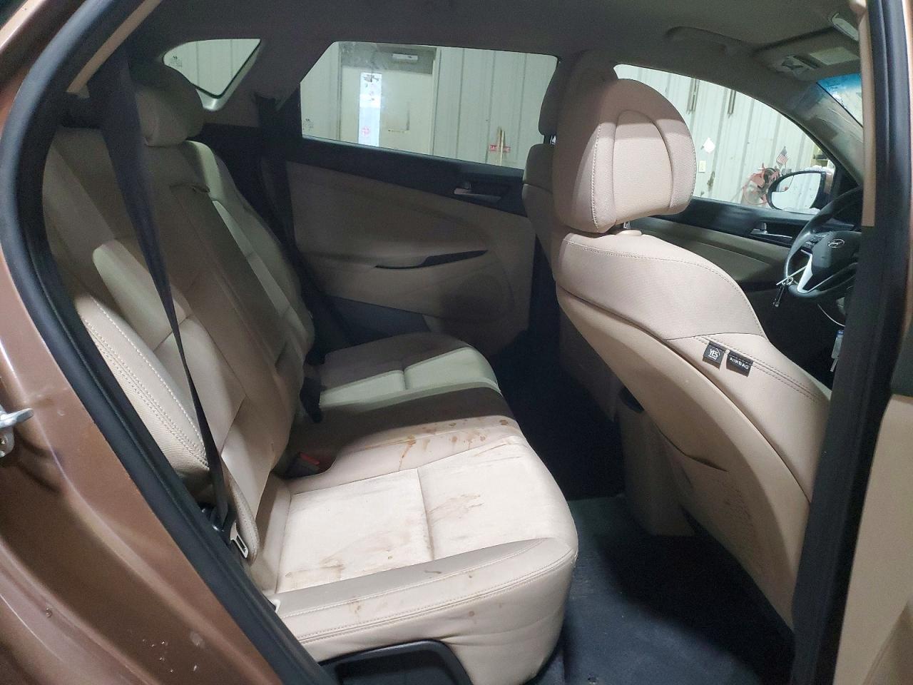 2017 HYUNDAI TUCSON