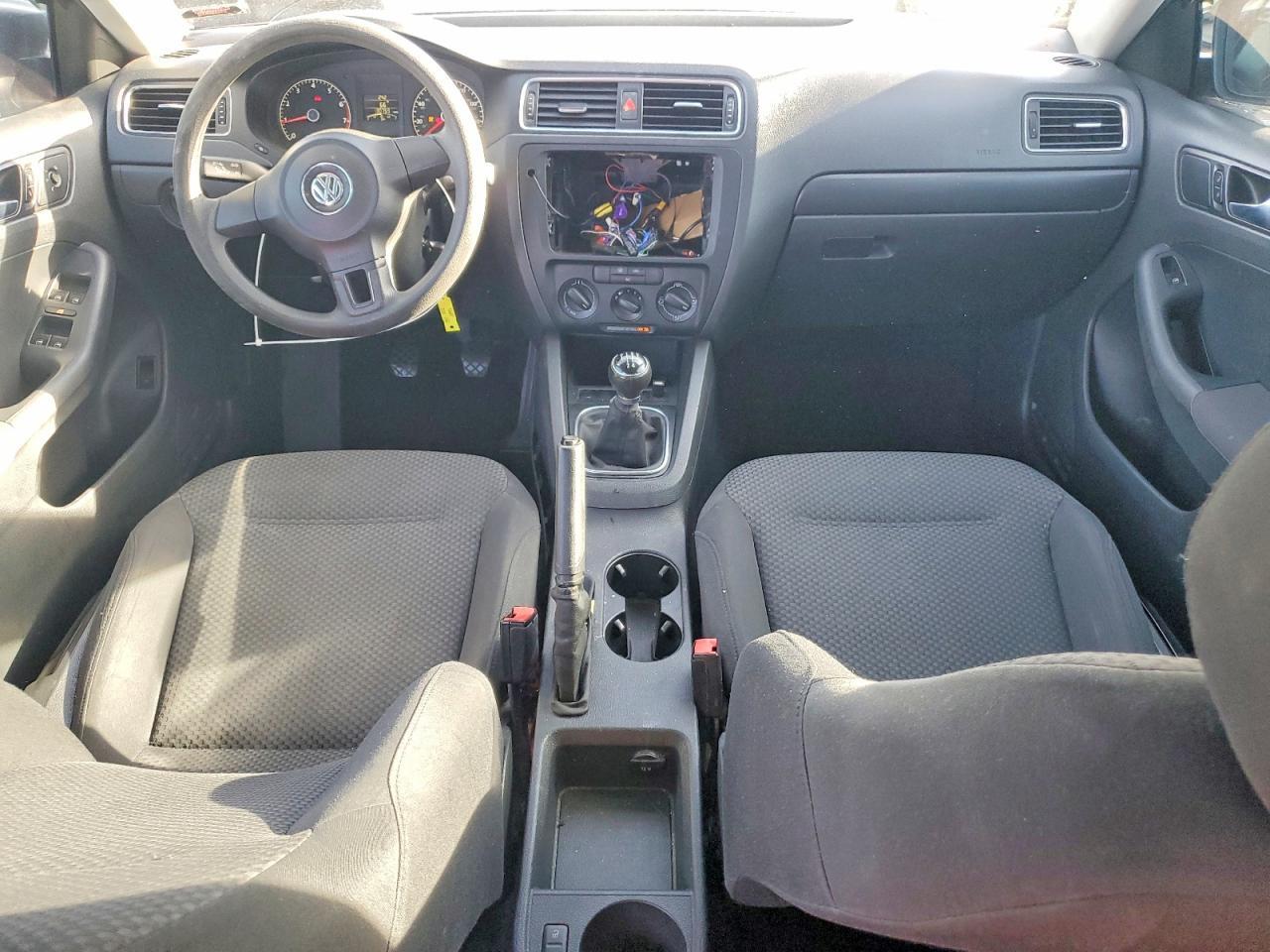 2012 VOLKSWAGEN JETTA
