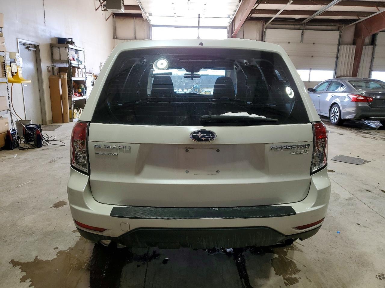 2013 SUBARU FORESTER