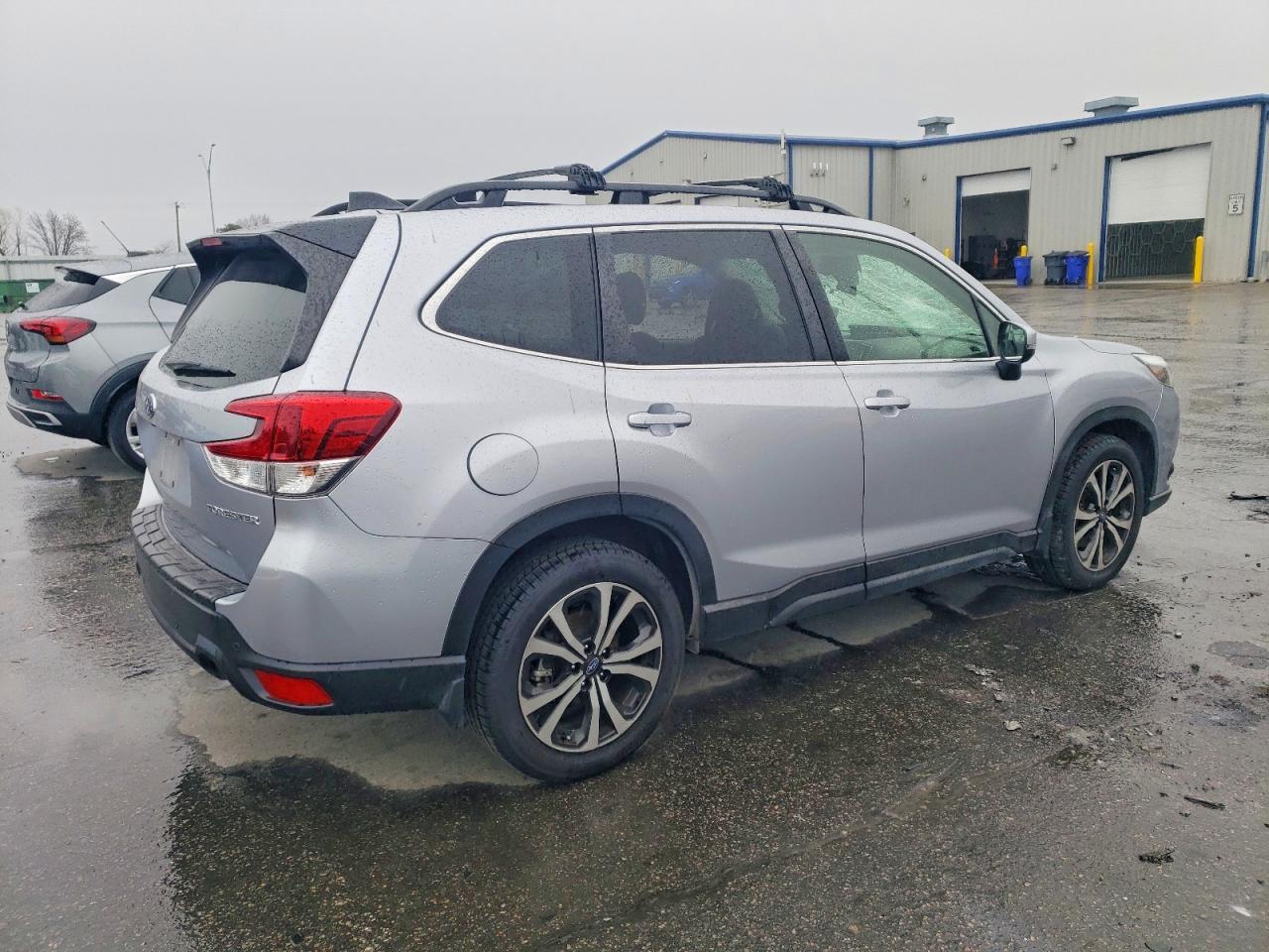 2024 SUBARU FORESTER