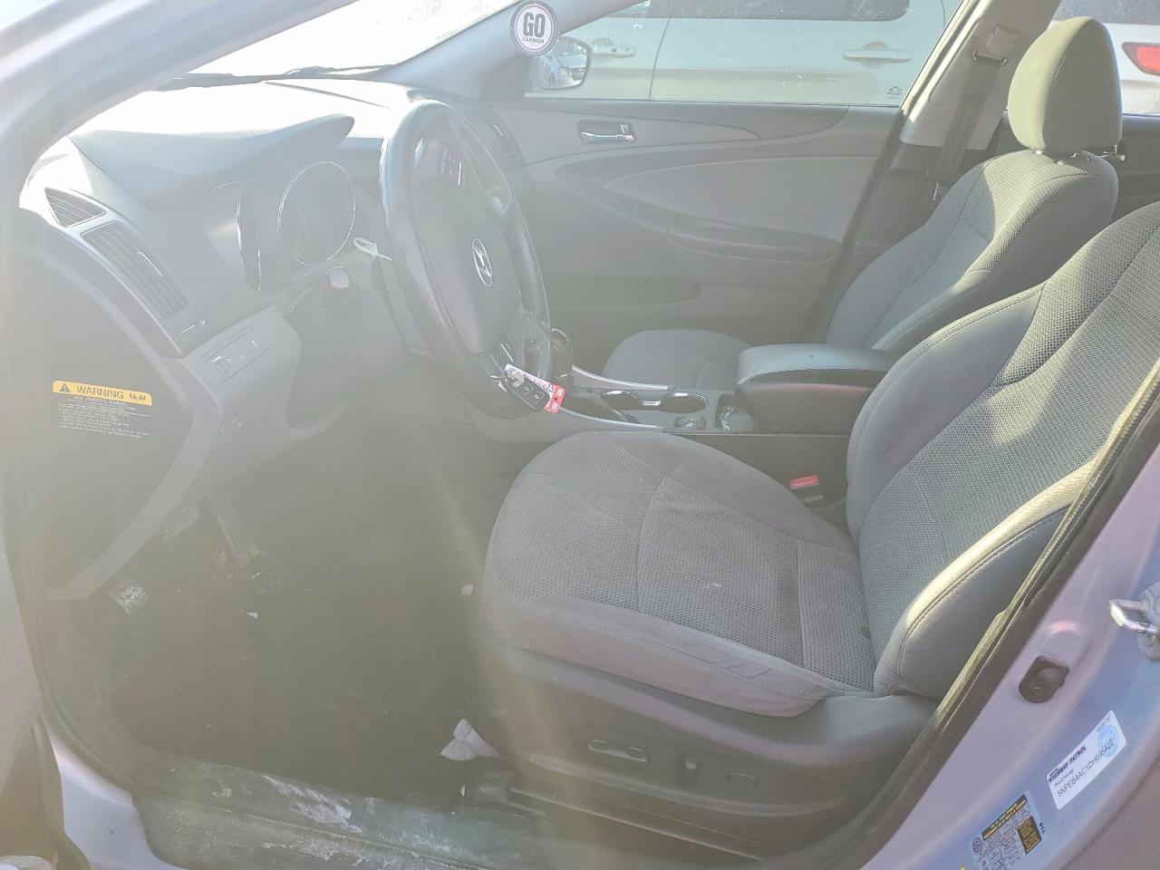 2013 HYUNDAI SONATA