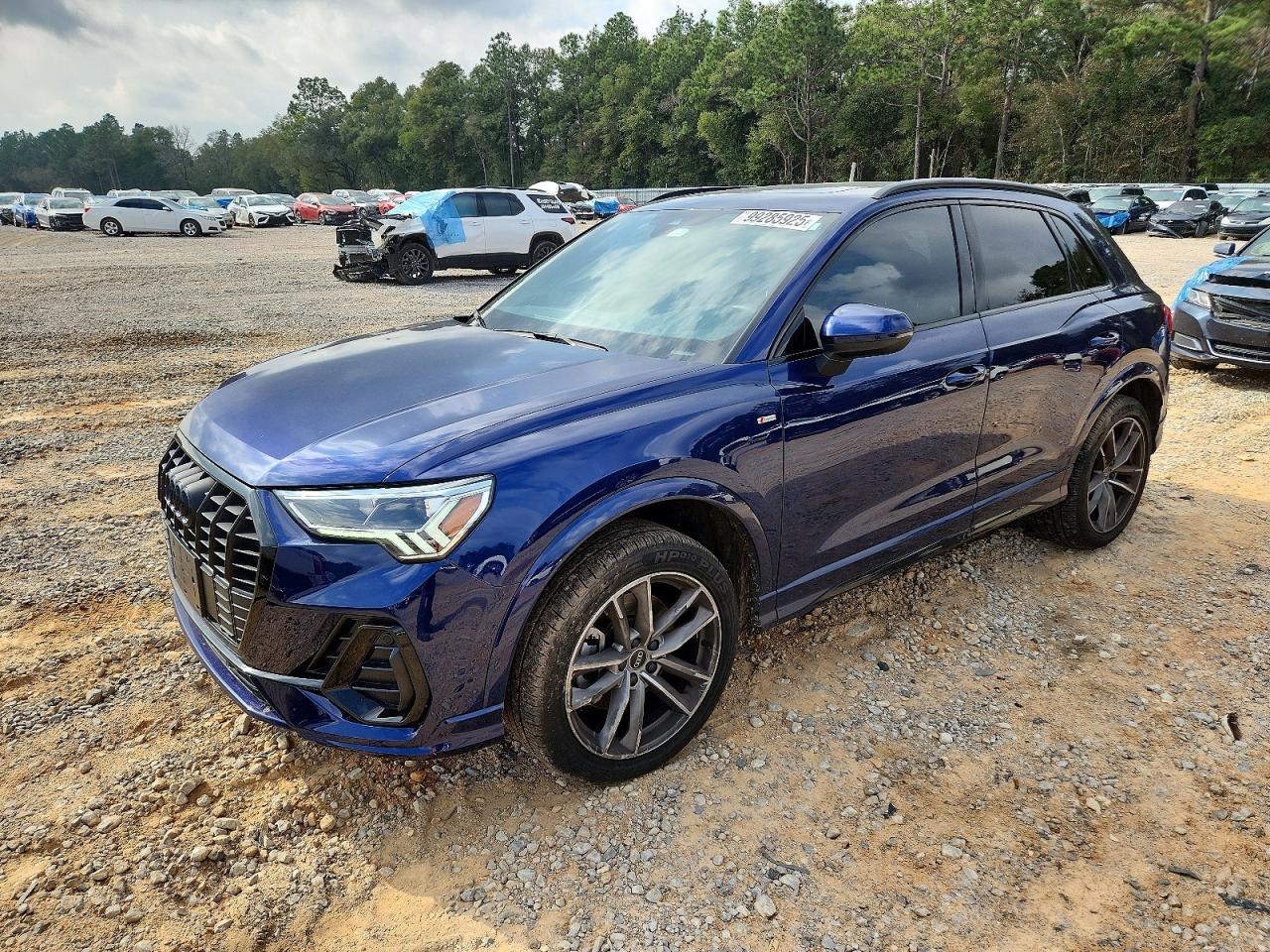 2024 AUDI Q3