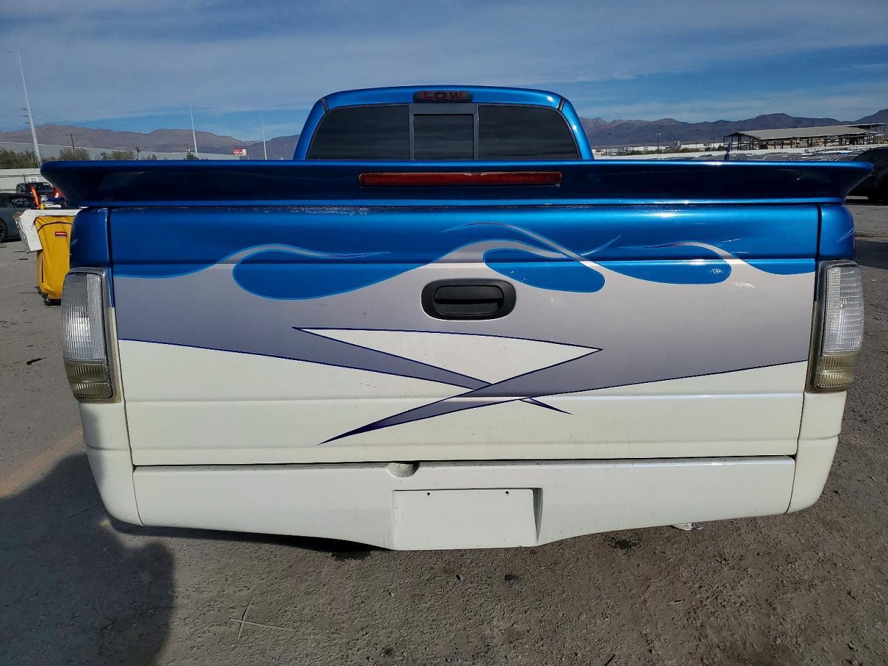 1998 DODGE Dakota