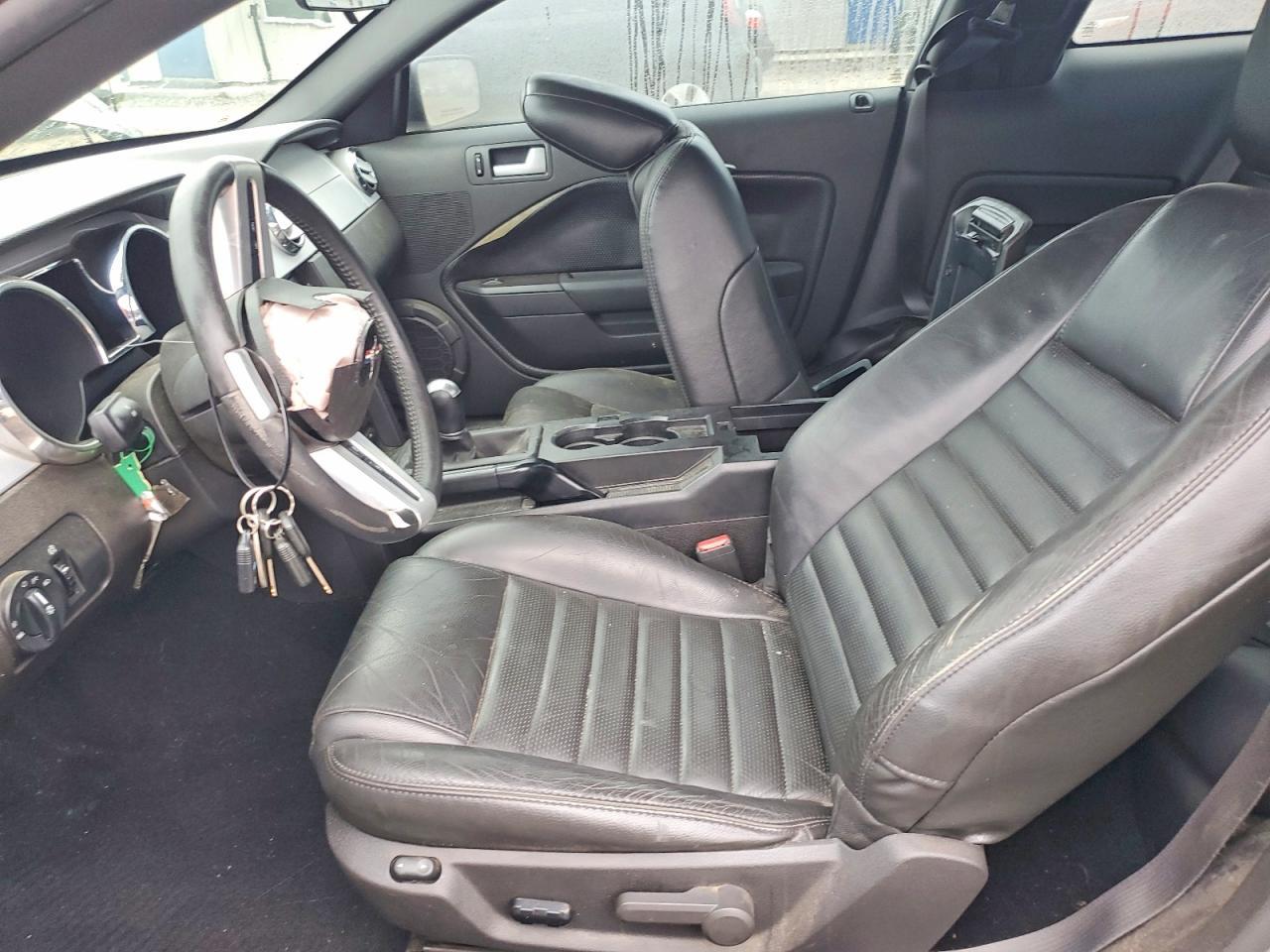 2008 FORD MUSTANG
