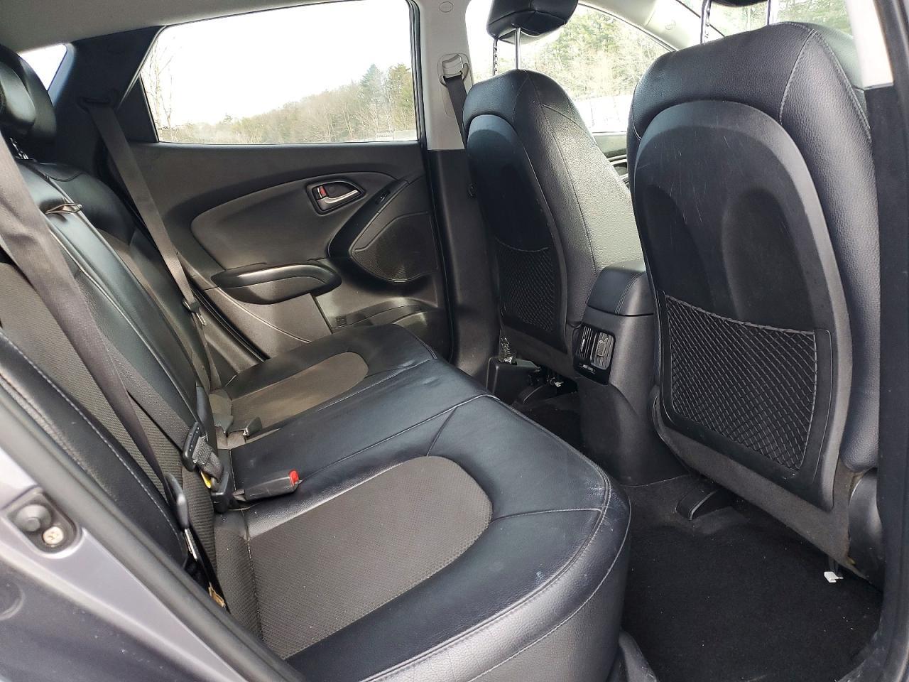 2015 HYUNDAI TUCSON