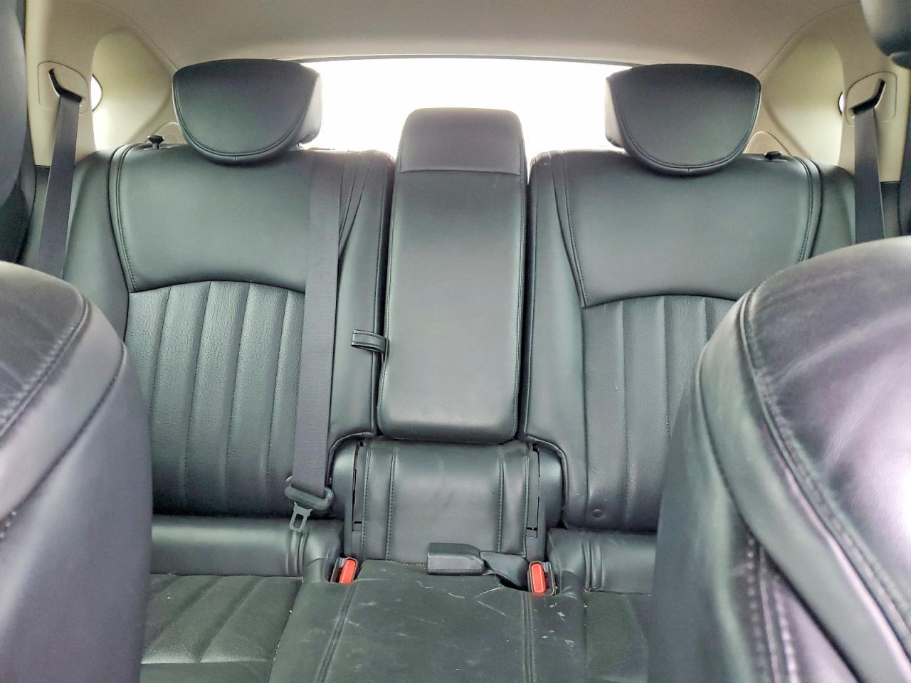 2016 INFINITI QX50