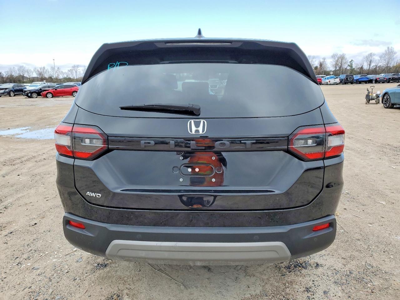 2025 HONDA PILOT
