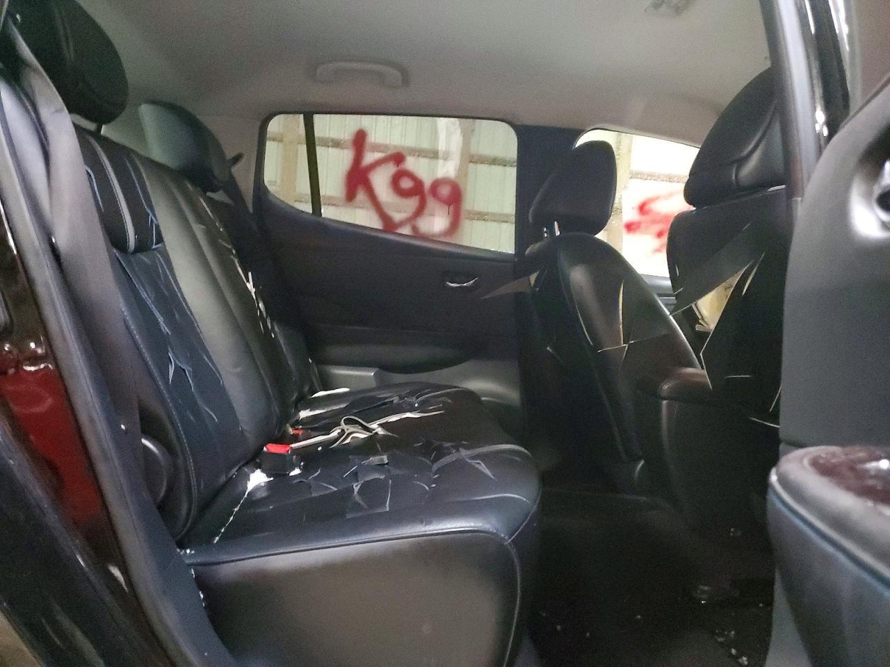 2018 NISSAN LEAF