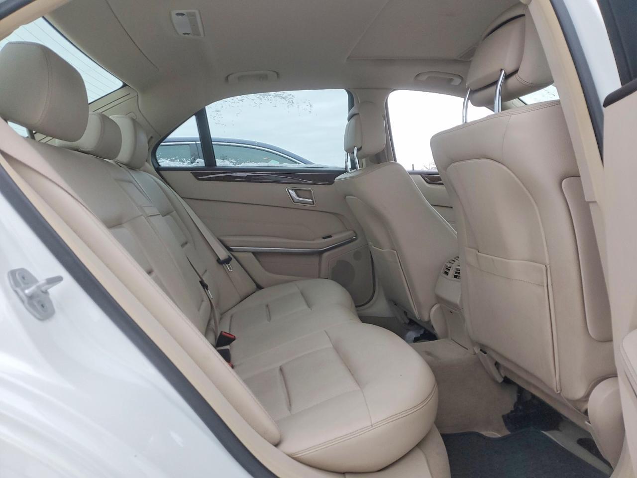 2016 MERCEDES-BENZ E-Class