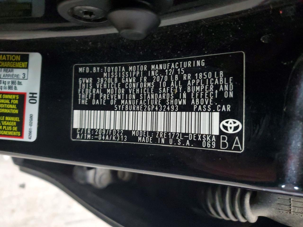 2016 TOYOTA COROLLA