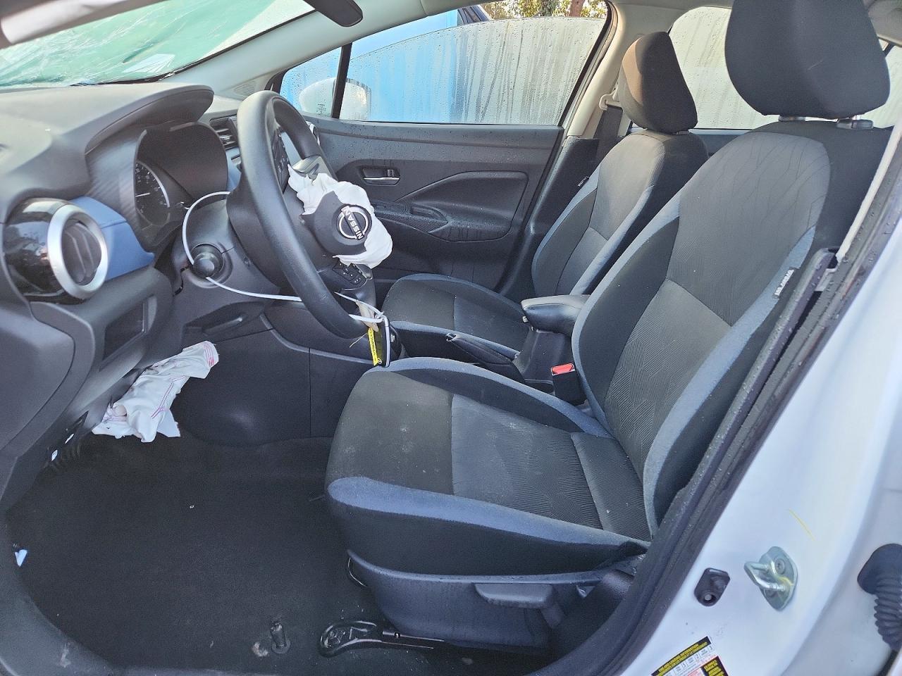2025 NISSAN VERSA