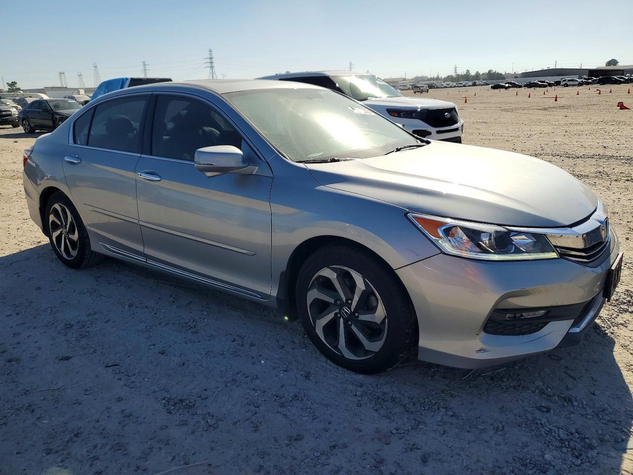 2016 HONDA ACCORD