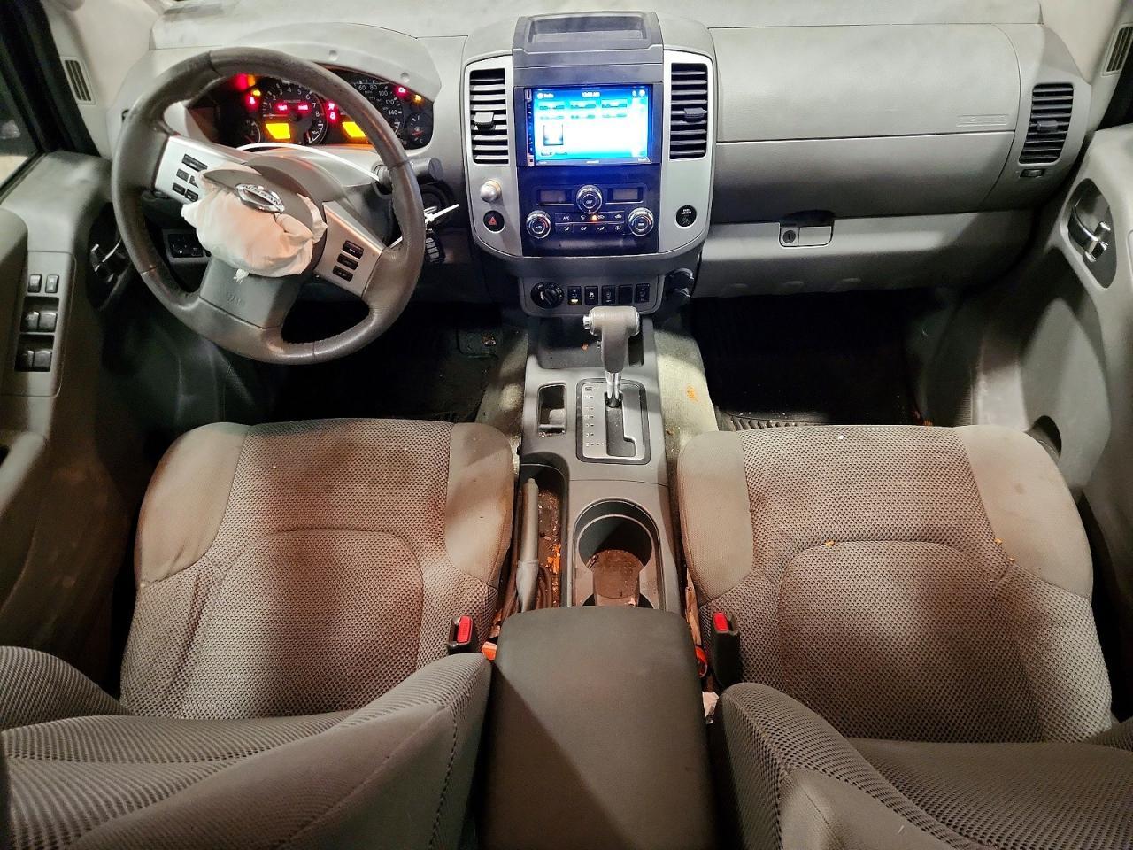 2016 NISSAN Frontier