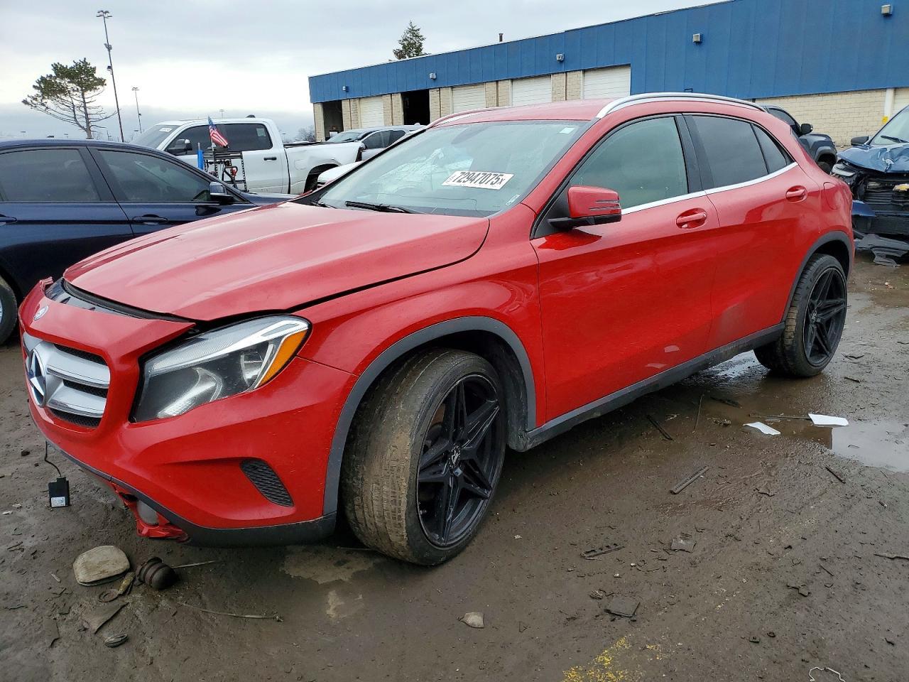 2016 MERCEDES-BENZ GLA-Class