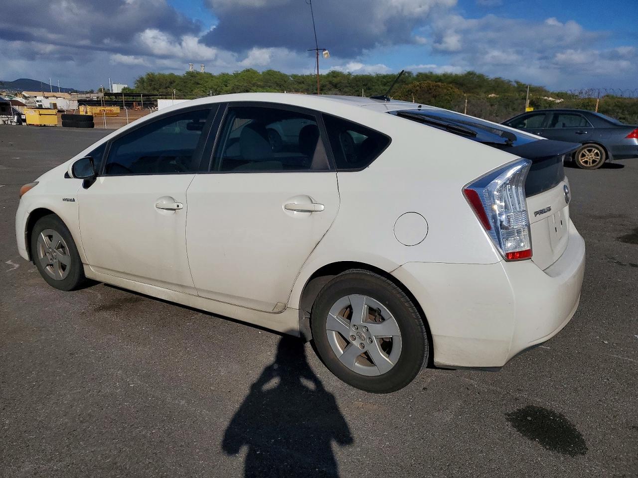 2010 TOYOTA PRIUS