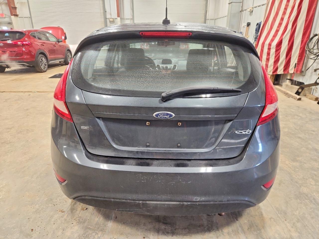 2011 FORD Fiesta