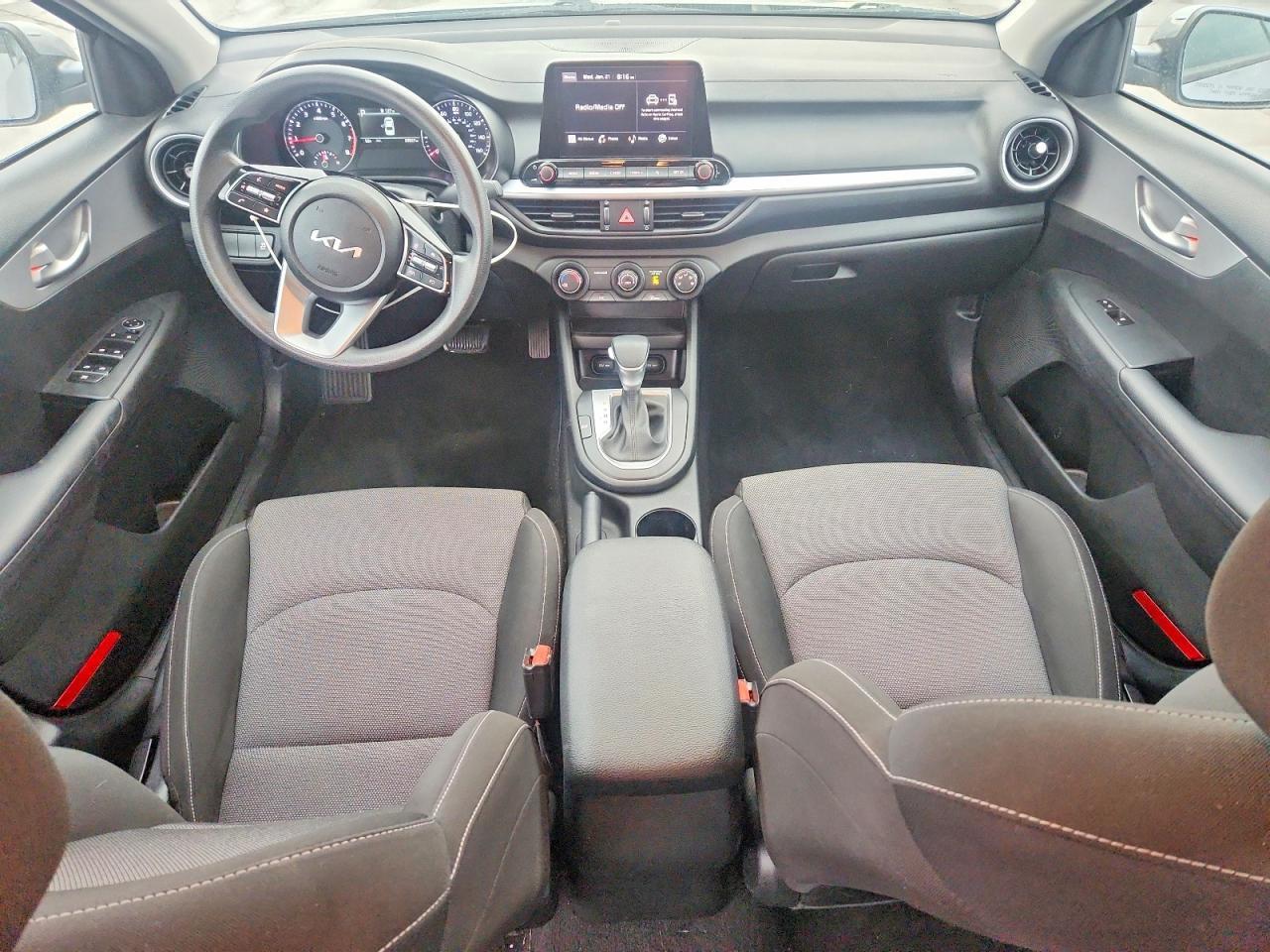 2023 KIA FORTE