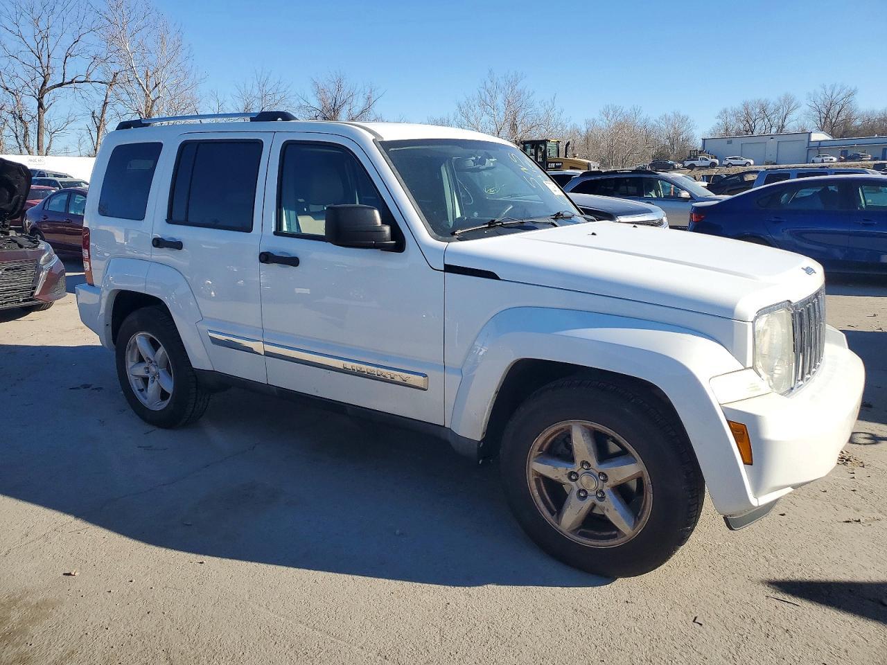 2012 JEEP Liberty