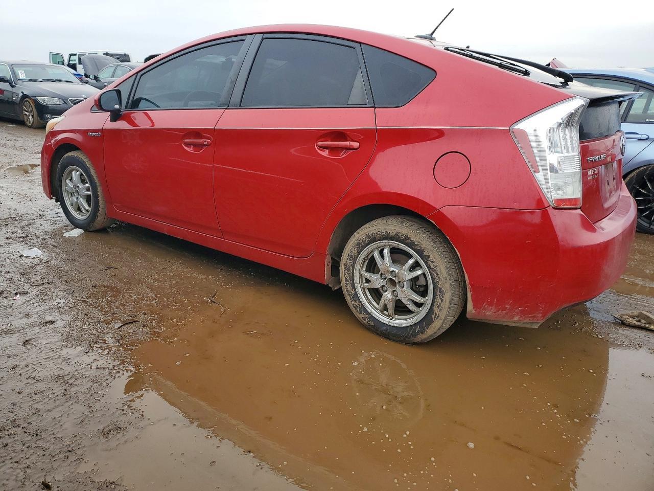 2011 TOYOTA PRIUS