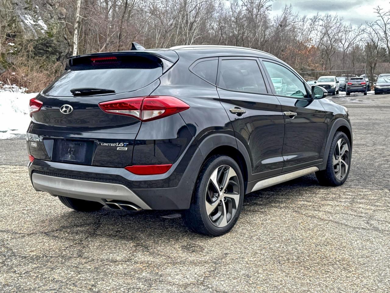 2017 HYUNDAI TUCSON