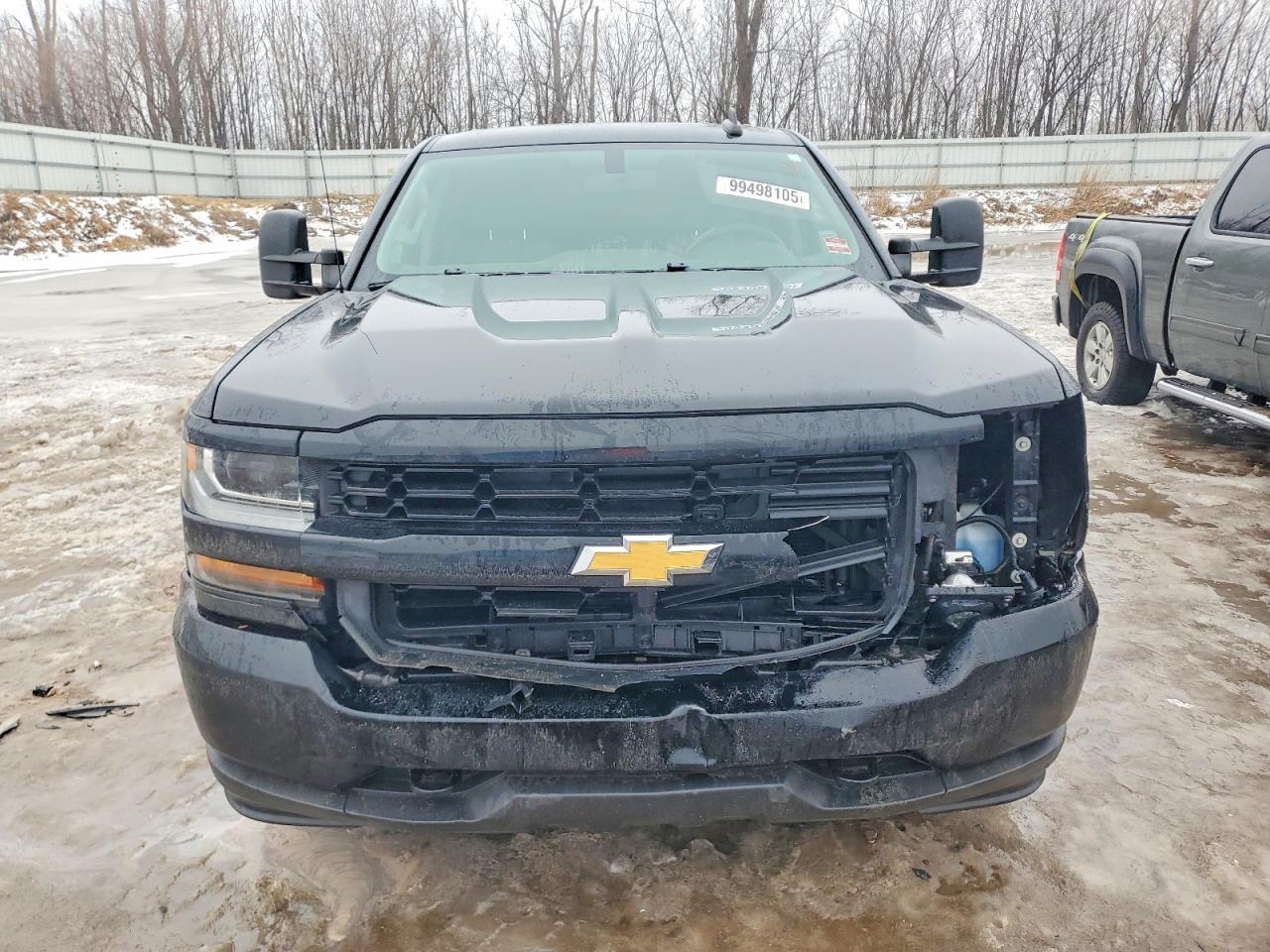 2018 CHEVROLET Silverado