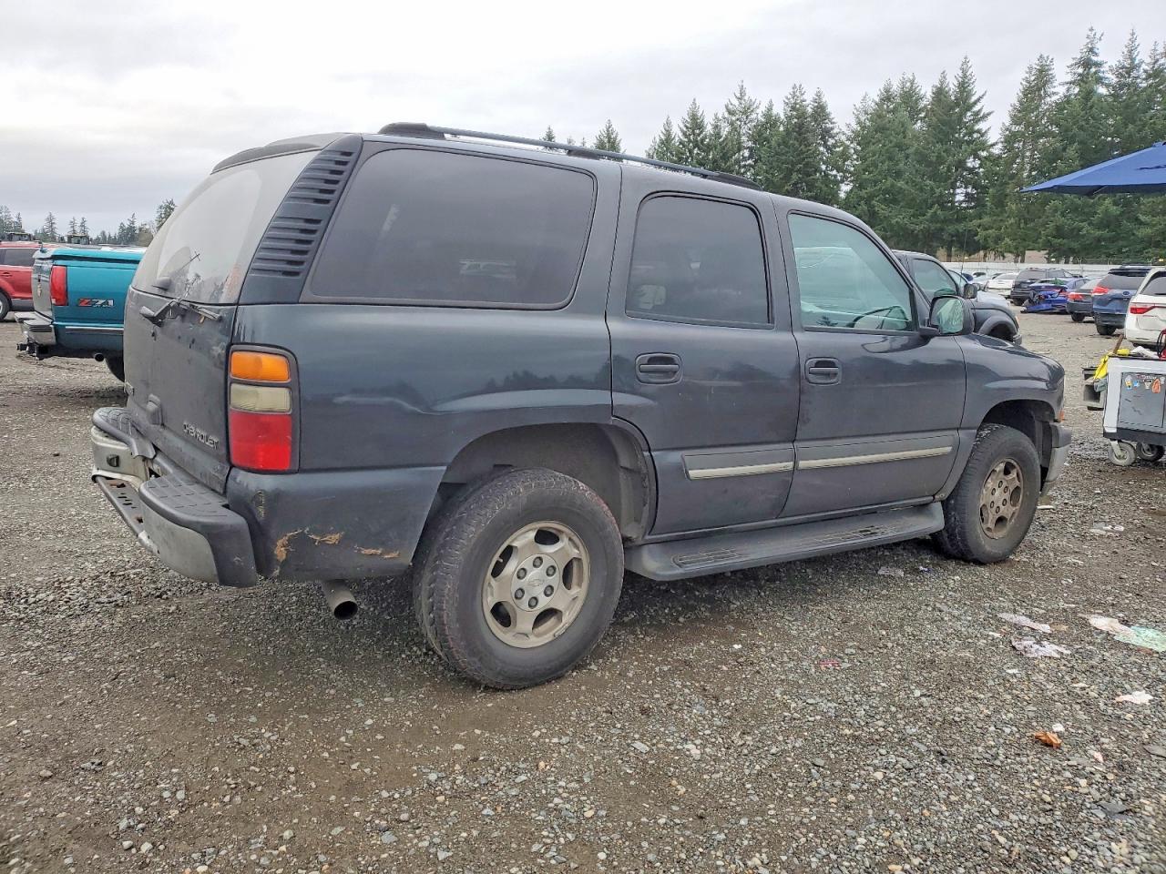 2004 CHEVROLET Tahoe