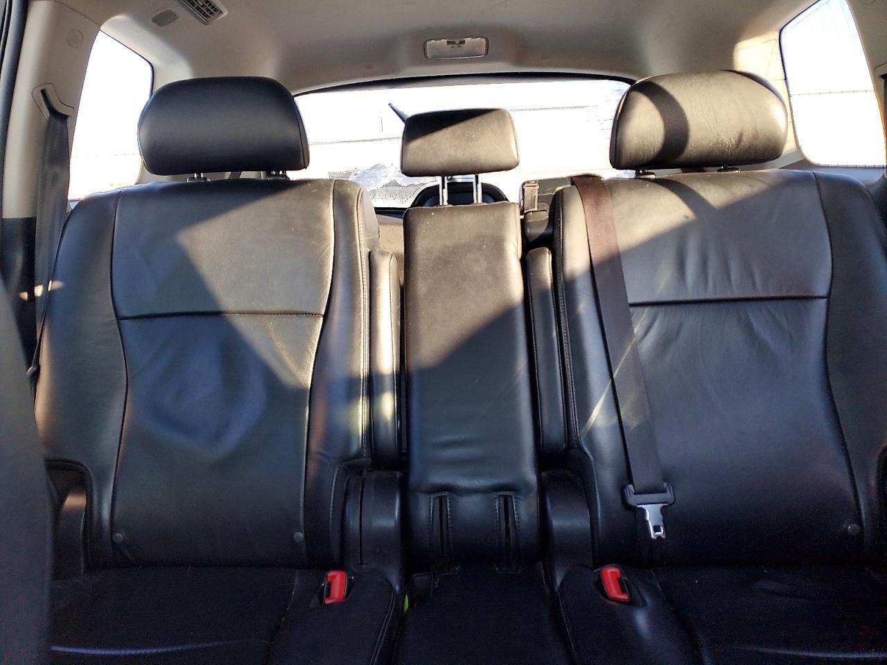 2012 TOYOTA HIGHLANDER