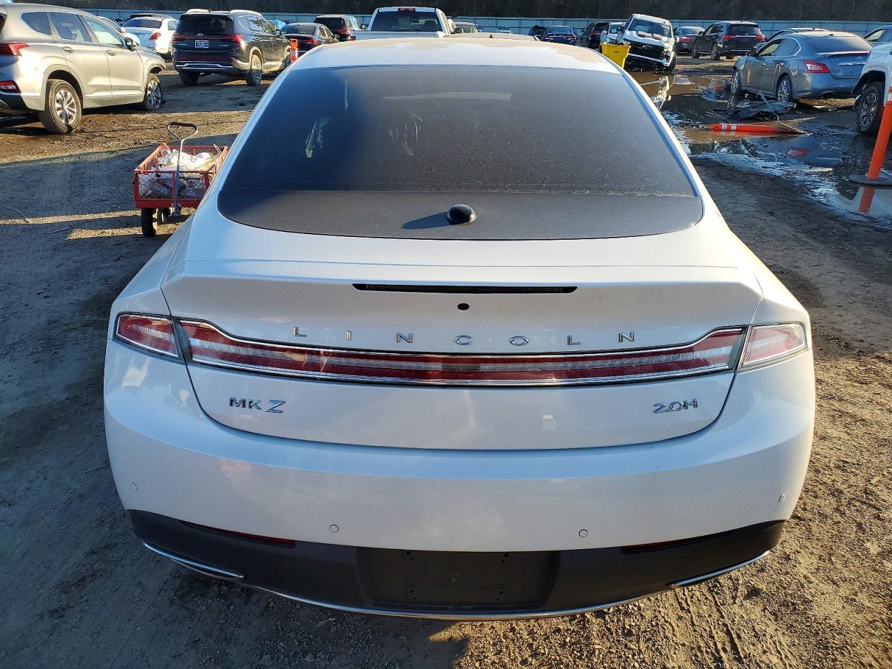 2018 LINCOLN MKZ