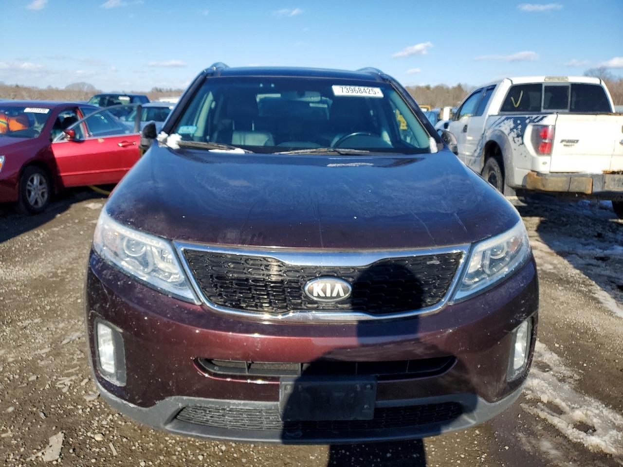 2014 KIA SORENTO