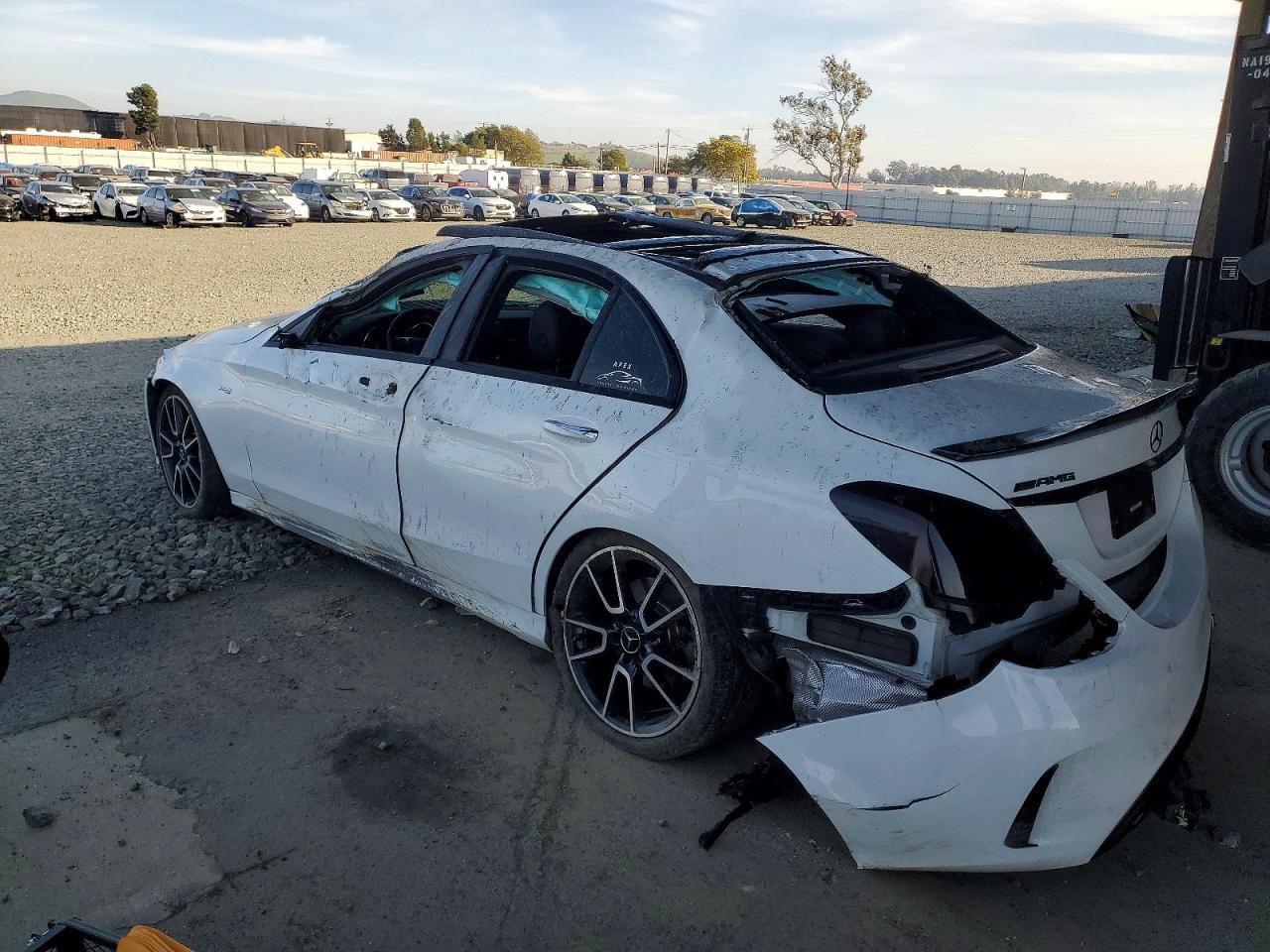 2017 MERCEDES-BENZ C-CLASS