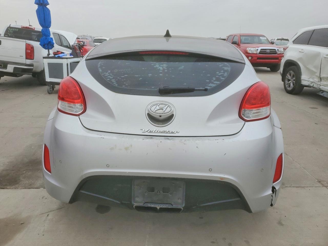 2016 HYUNDAI VELOSTER