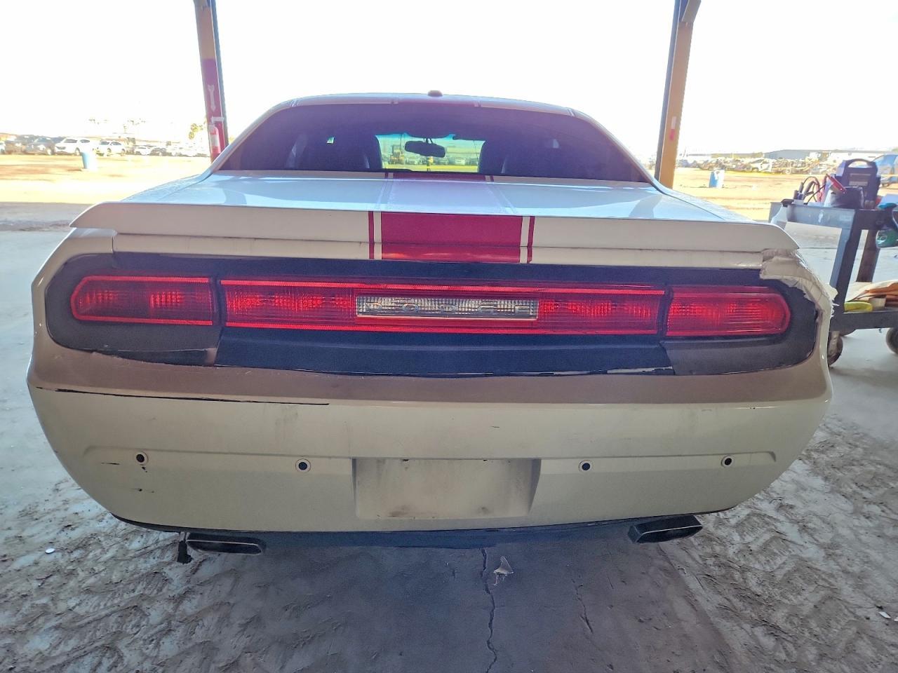 2013 DODGE Challenger