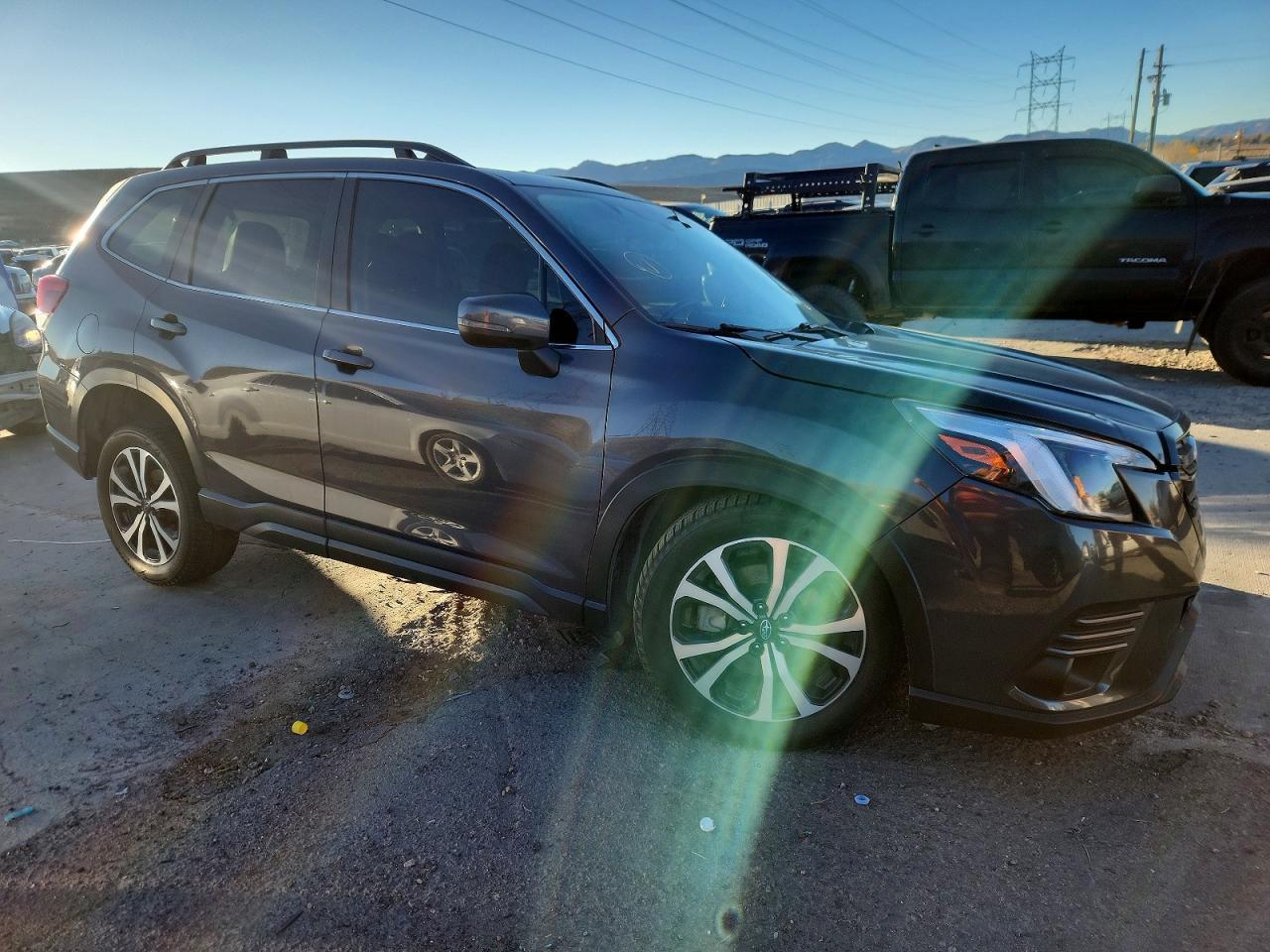 2023 SUBARU FORESTER