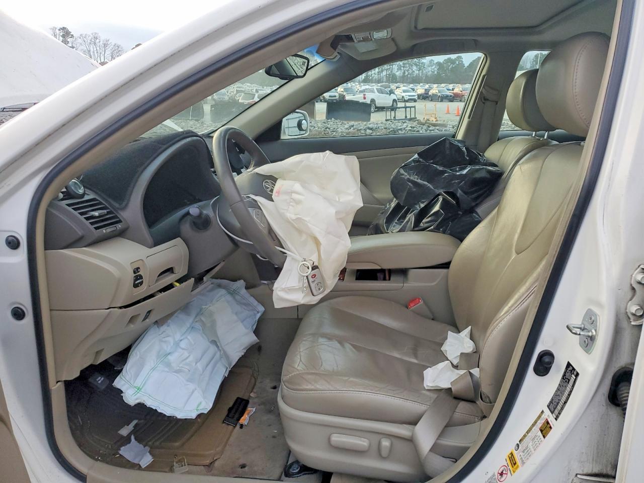 2010 TOYOTA CAMRY
