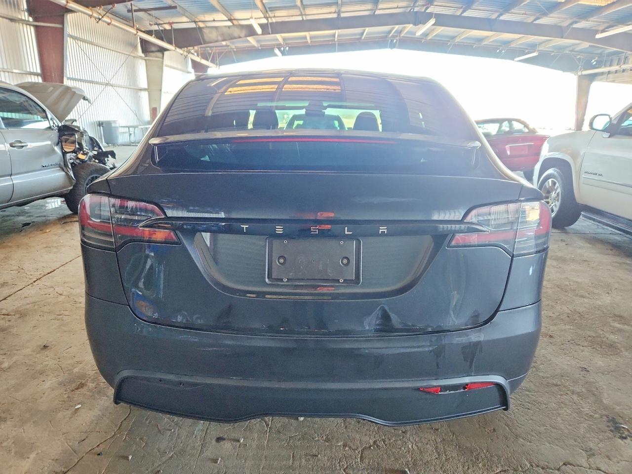 2024 TESLA MODEL X
