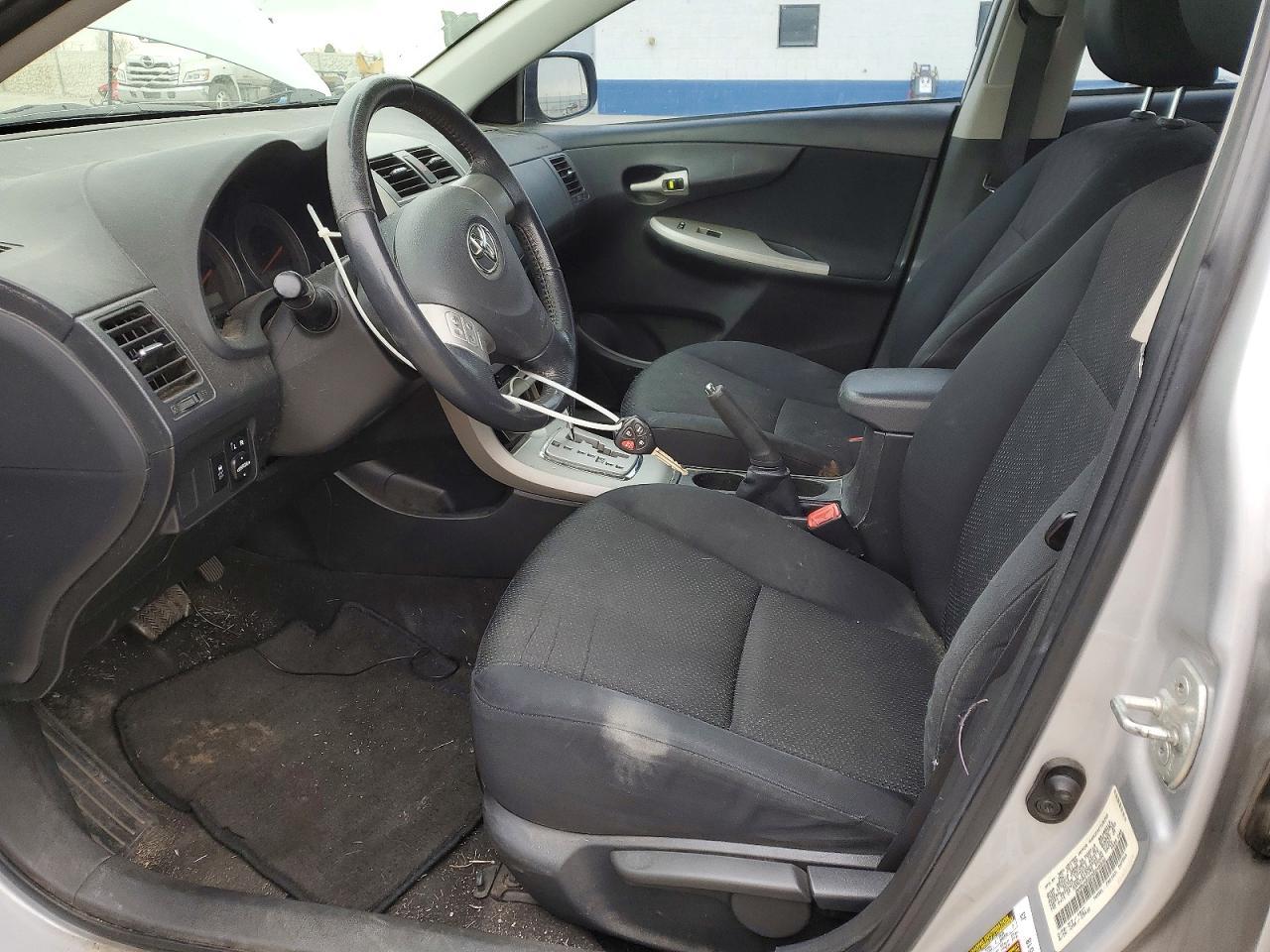 2010 TOYOTA COROLLA