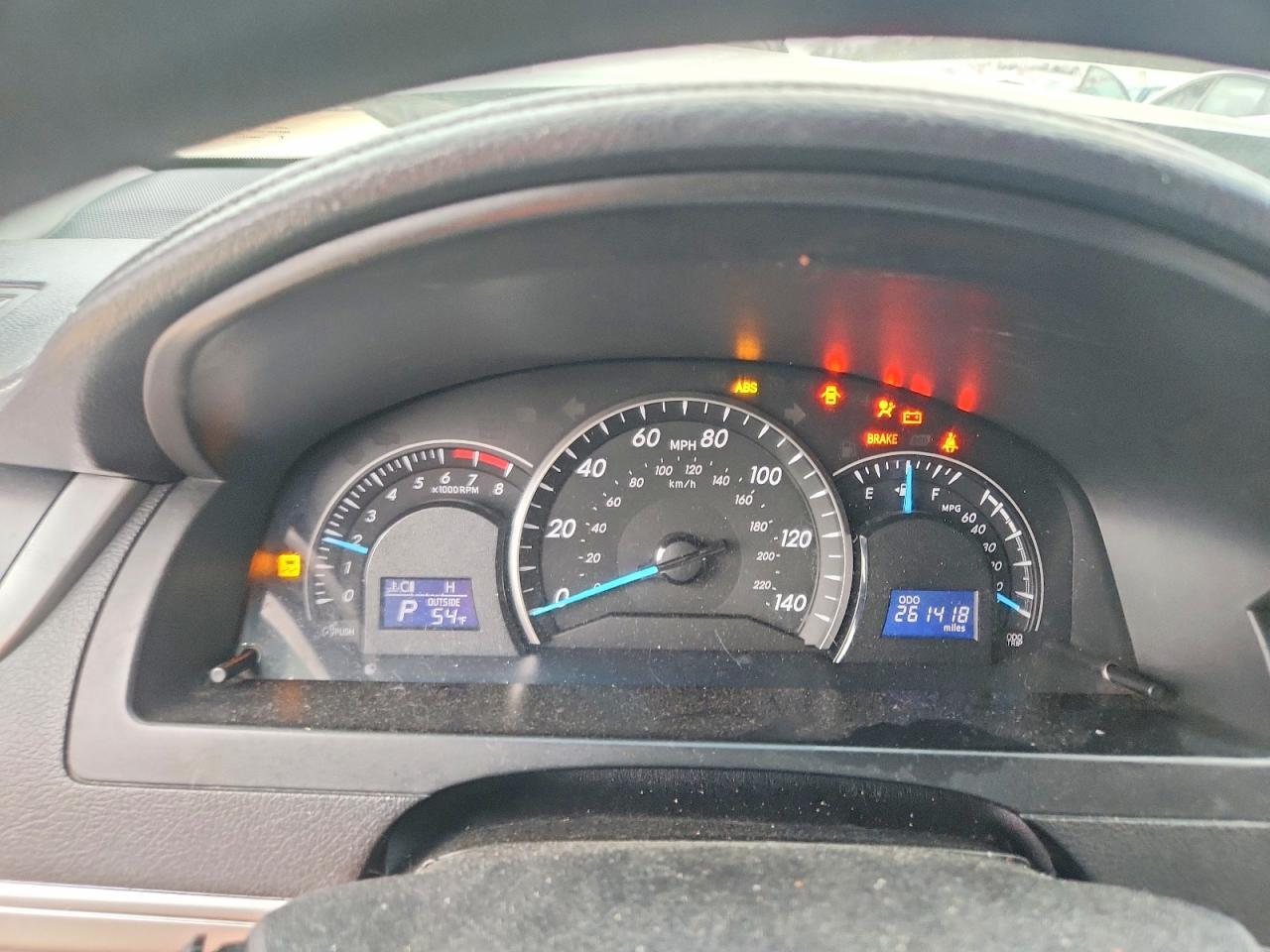 2014 TOYOTA CAMRY