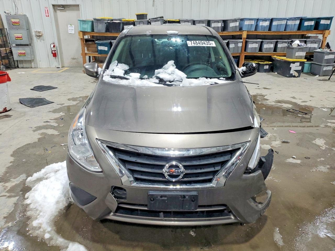 2017 NISSAN VERSA